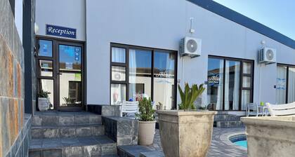 Le Blue Guesthouse