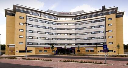 Premier Inn Manchester Airport - M56/J6 Runger Lane North
