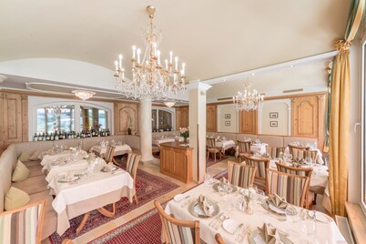 纽斯蒂夫特运动酒店