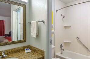 Towels - Motel 6 Troy (Troy)