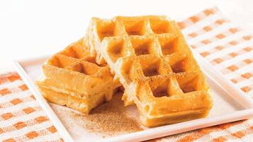 Free daily continental breakfast