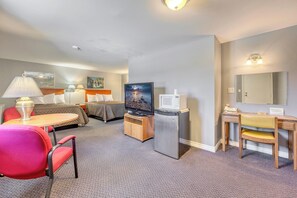 Habitación doble Deluxe, 2 camas Queen size, para no fumadores, tina | Sábanas de algodón egipcio, ropa de cama de alta calidad y edredón