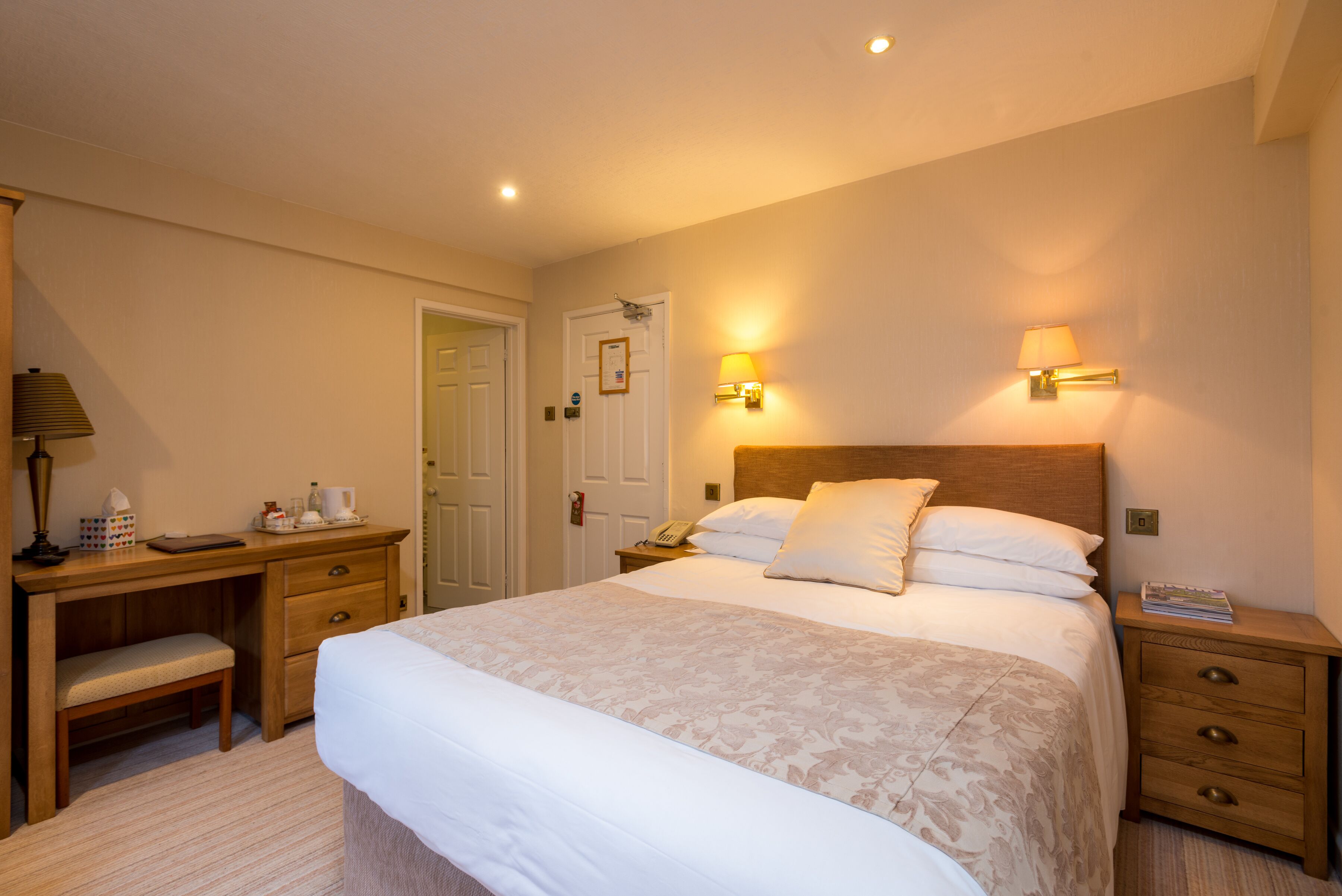 single room | 1 bedroom, desk, iron/ironing board, free wifi