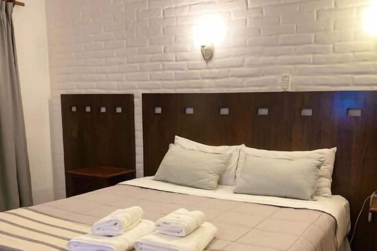 Phòng đôi Superior | Minibar, bàn, truy cập Internet không dây miễn phí