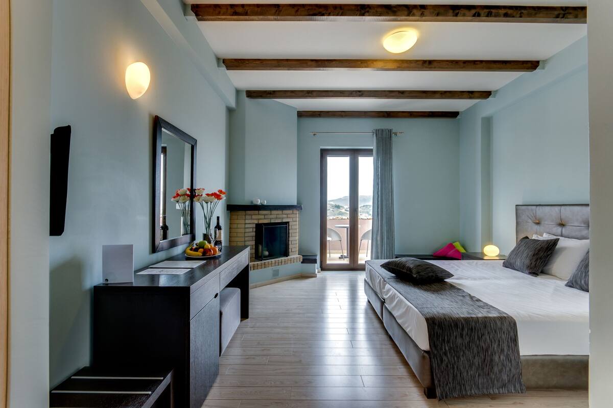 frette italian sheets, premium bedding, select comfort beds, minibar