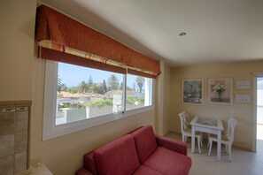 Standard Apartment, 2 Bedrooms | In-room safe, iron/ironing board, free WiFi - Apartamentos Piedramar (Conil de la Frontera)