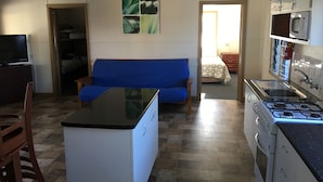 Family Cottage, 3 Bedrooms | Living area