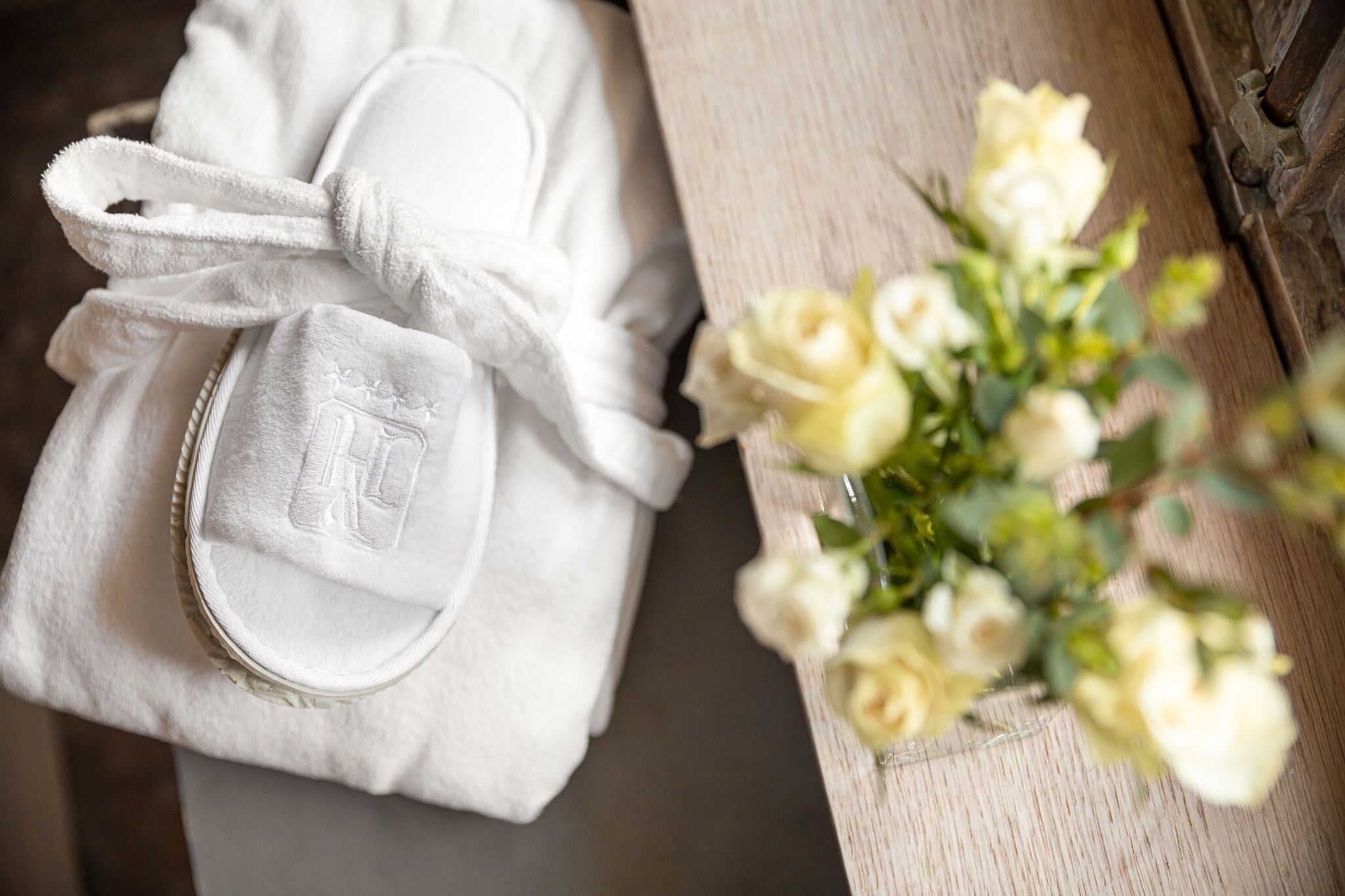 luxury suite | minibar, in-room safe, individually decorated, individually furnished