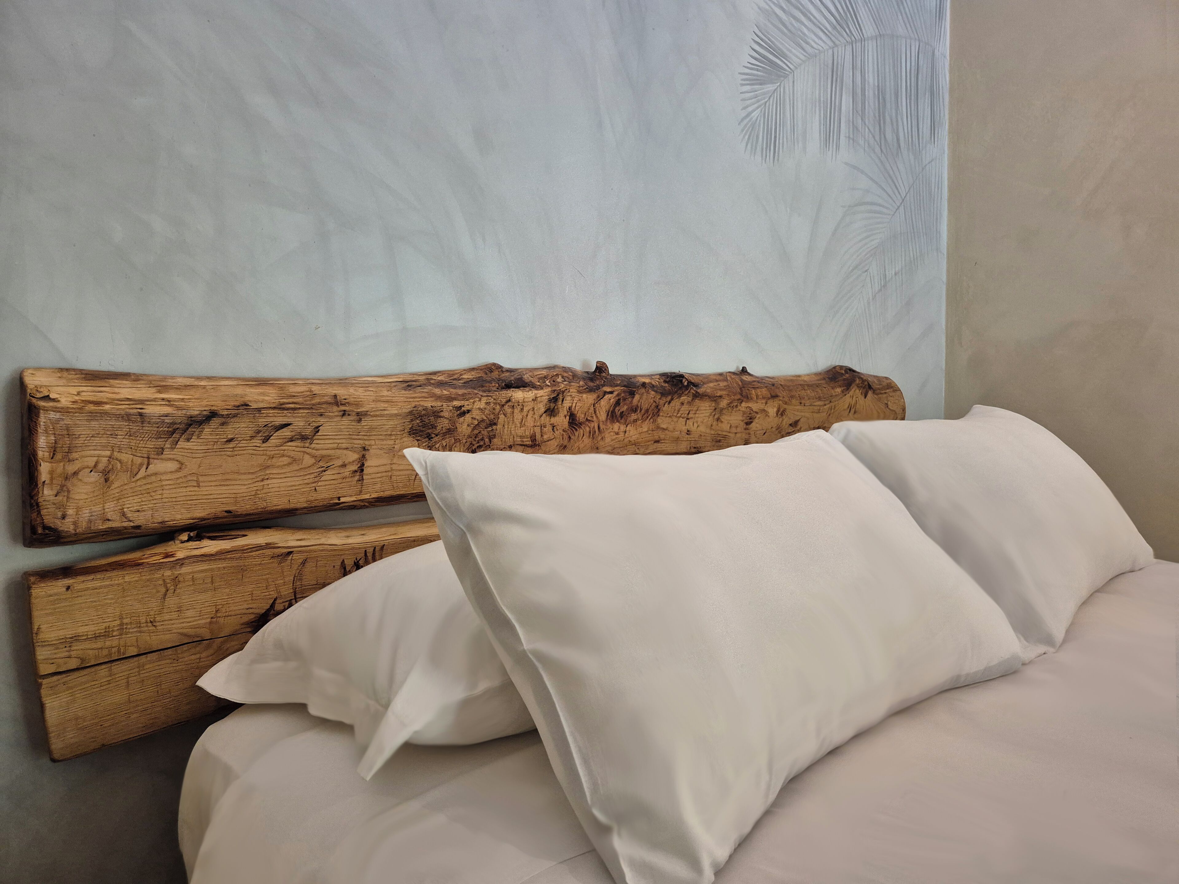 Doppia Standard, 1 letto king, vista cortile, al piano terra | Copriletto in piuma, materassi in memory foam, una cassaforte in camera