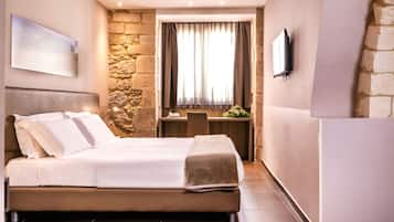 Classic-Zimmer | Allergikerbettwaren, Minibar, Zimmersafe, Schreibtisch