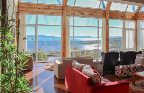 Lobby sitting area - Terrazas del Calafate (El Calafate)