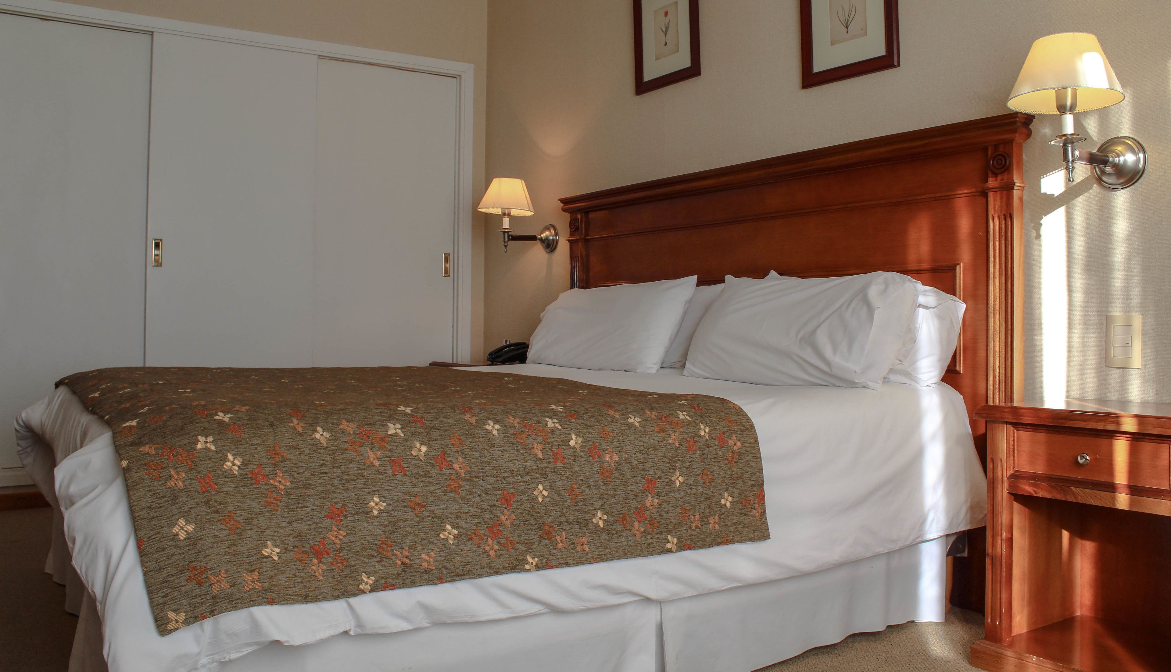 suite | egyptian cotton sheets, premium bedding, down duvets