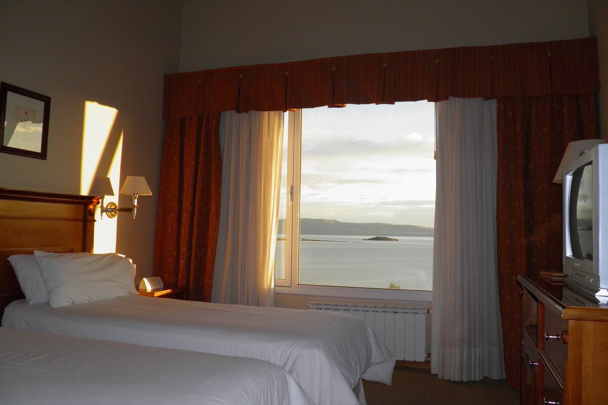 double room, lake view | egyptian cotton sheets, premium bedding, down duvets