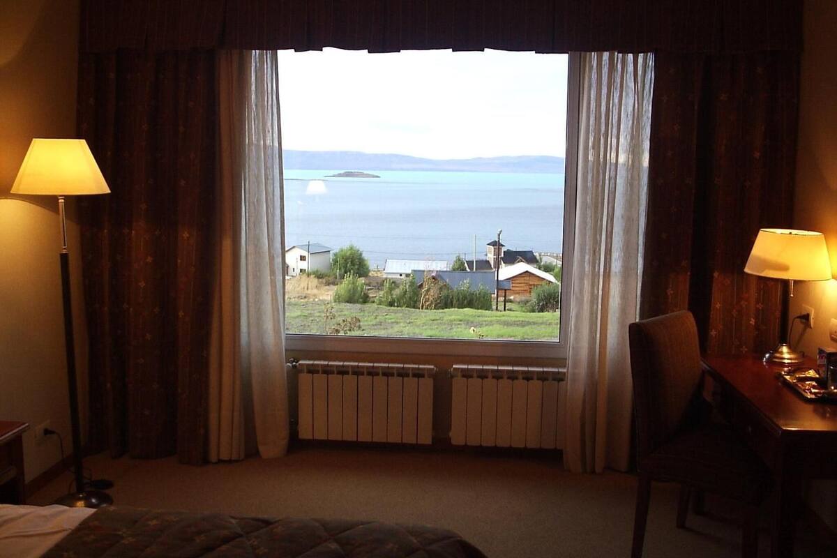 egyptian cotton sheets, premium bedding, down duvets