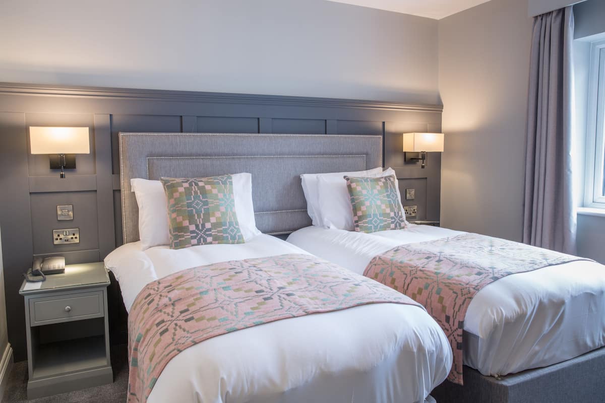 Chambre Supérieure Double ou avec lits jumeaux | 1 chambre, coffres-forts dans les chambres, décoration personnalisée