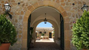 Entrée de l’hébergement