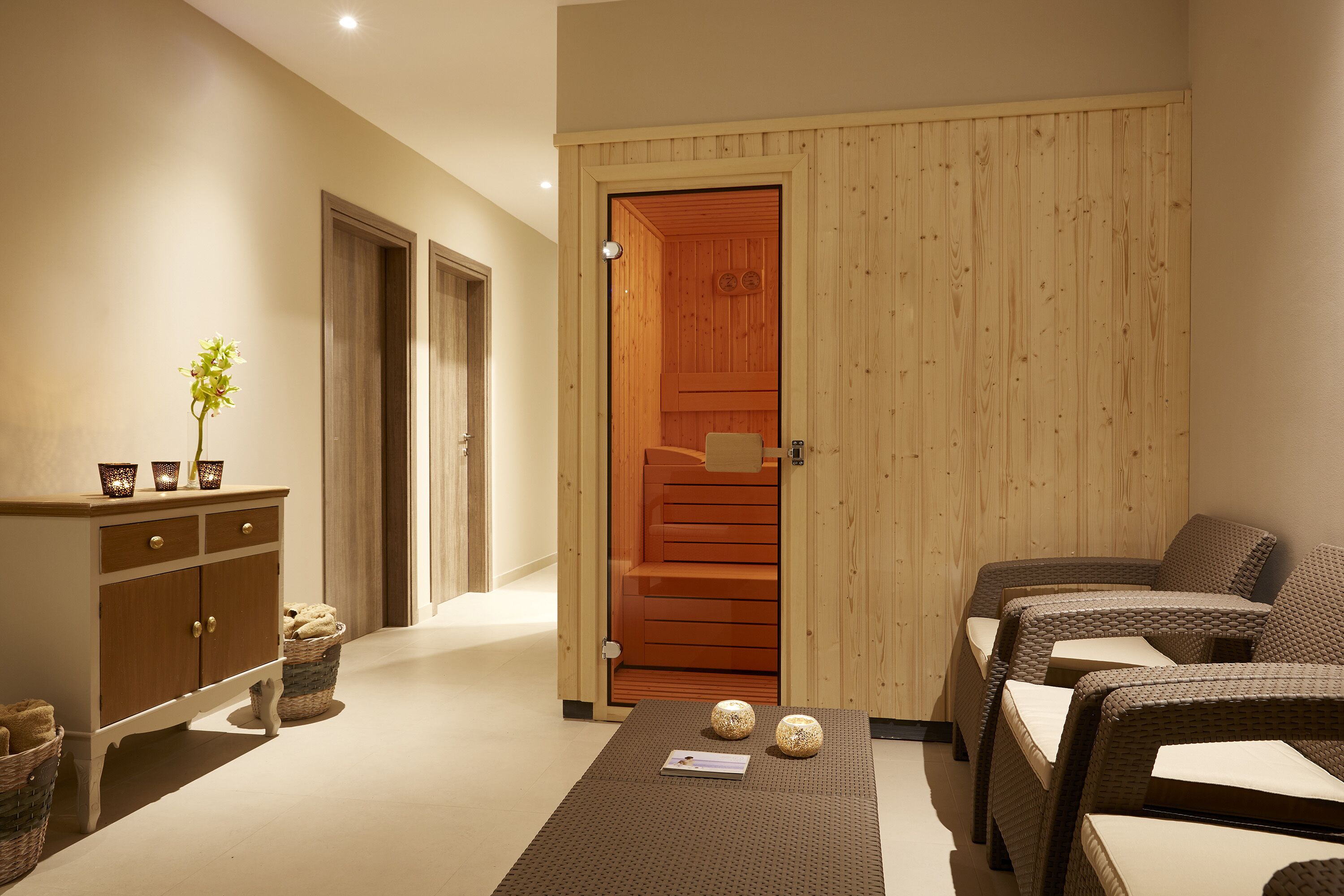 2 treatment rooms, manicures and pedicures, massages