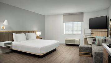 Studio, 1 King Bed with Sofa bed | Desk, laptop workspace, iron/ironing board, free cribs/infant beds