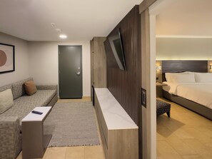 Suite, 1 King Bed - Holiday Inn Express Mérida by IHG (Mérida)
