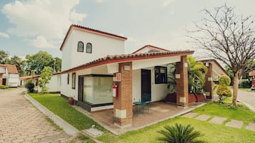 Villa, 1 habitación | 1 habitación, ropa de cama de alta calidad, escritorio y wifi gratis