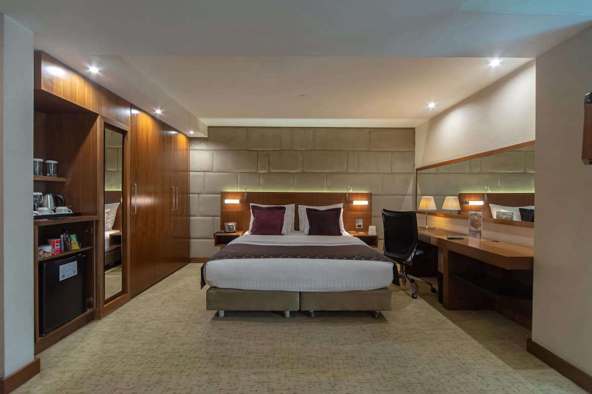 Suite Junior, 1 trĂšs grand lit