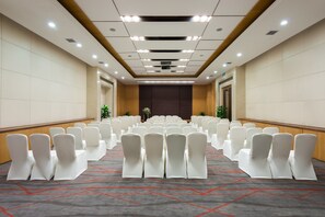 Lobby - Crowne Plaza Xiangyang by IHG (Xiangyang)