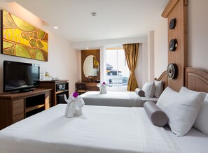 Phòng Suite dành cho gia đình, 2 phòng ngủ | Bộ trải giường bằng vải cotton Ai Cập, bộ đồ giường cao cấp