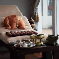 Couples treatment rooms, sauna, hot tub, Turkish bath, body treatments