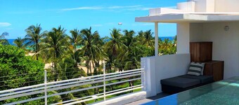 Hotel Breakwater South Beach