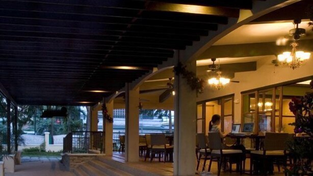 Property grounds - Casa Escano Bed & Breakfast (Cebu)