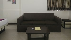 Unclassified image, 2 of 56, button - Strand Hotel (Mumbai)