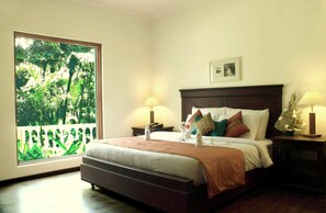 Suite familiar, 2 camas matrimoniales | Sábanas de algodón egipcio, ropa de cama de alta calidad y edredón 