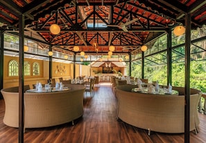 Restoran