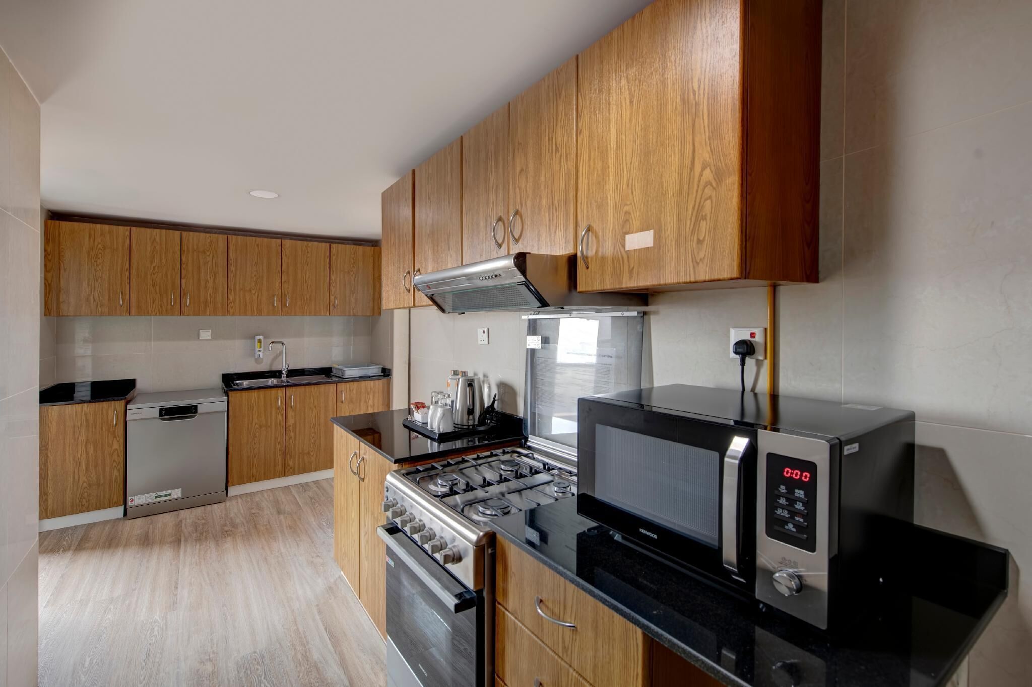 Photo - Two Seasons Hotel & Apartments