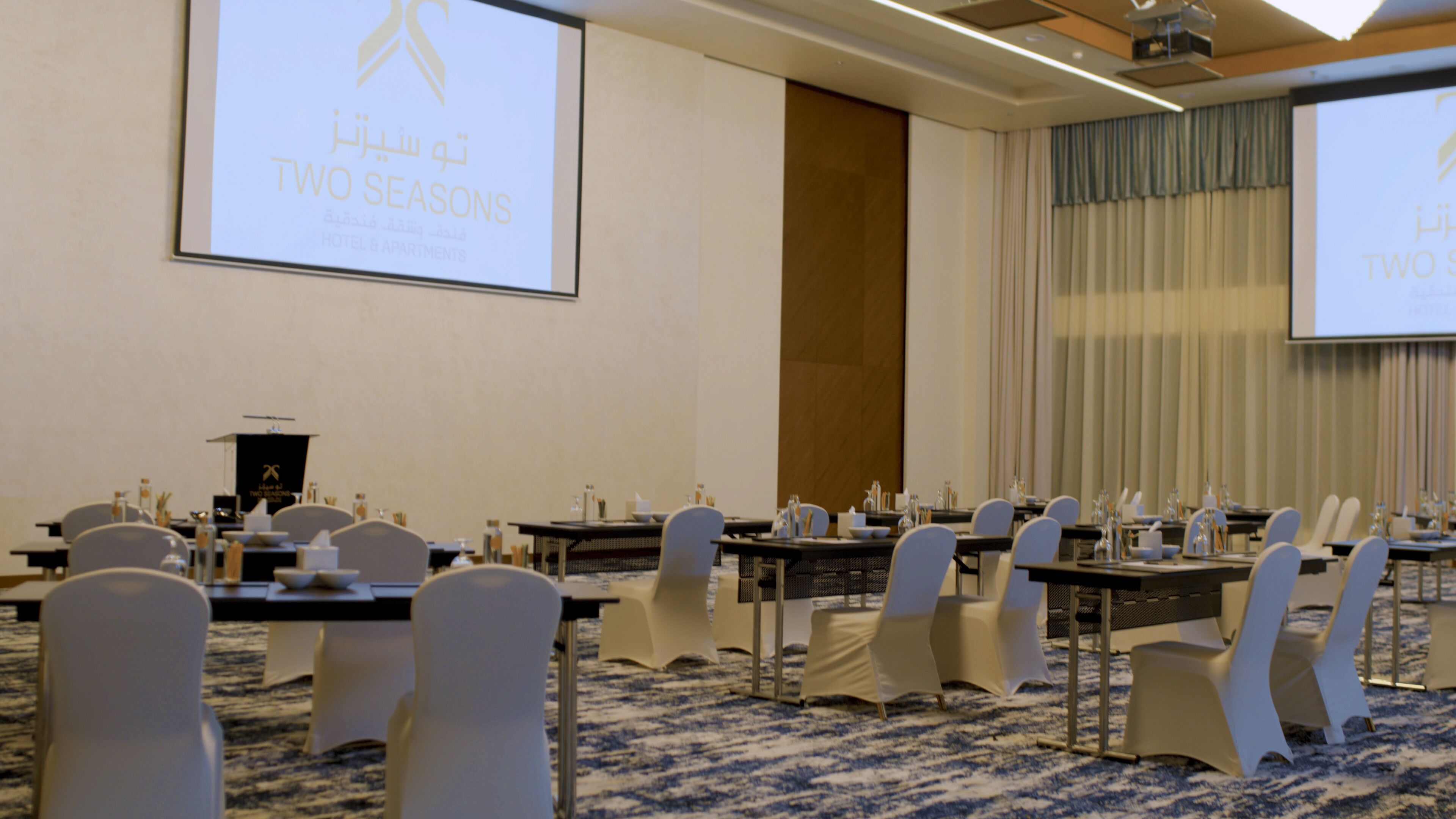 Photo - Two Seasons Hotel & Apartments