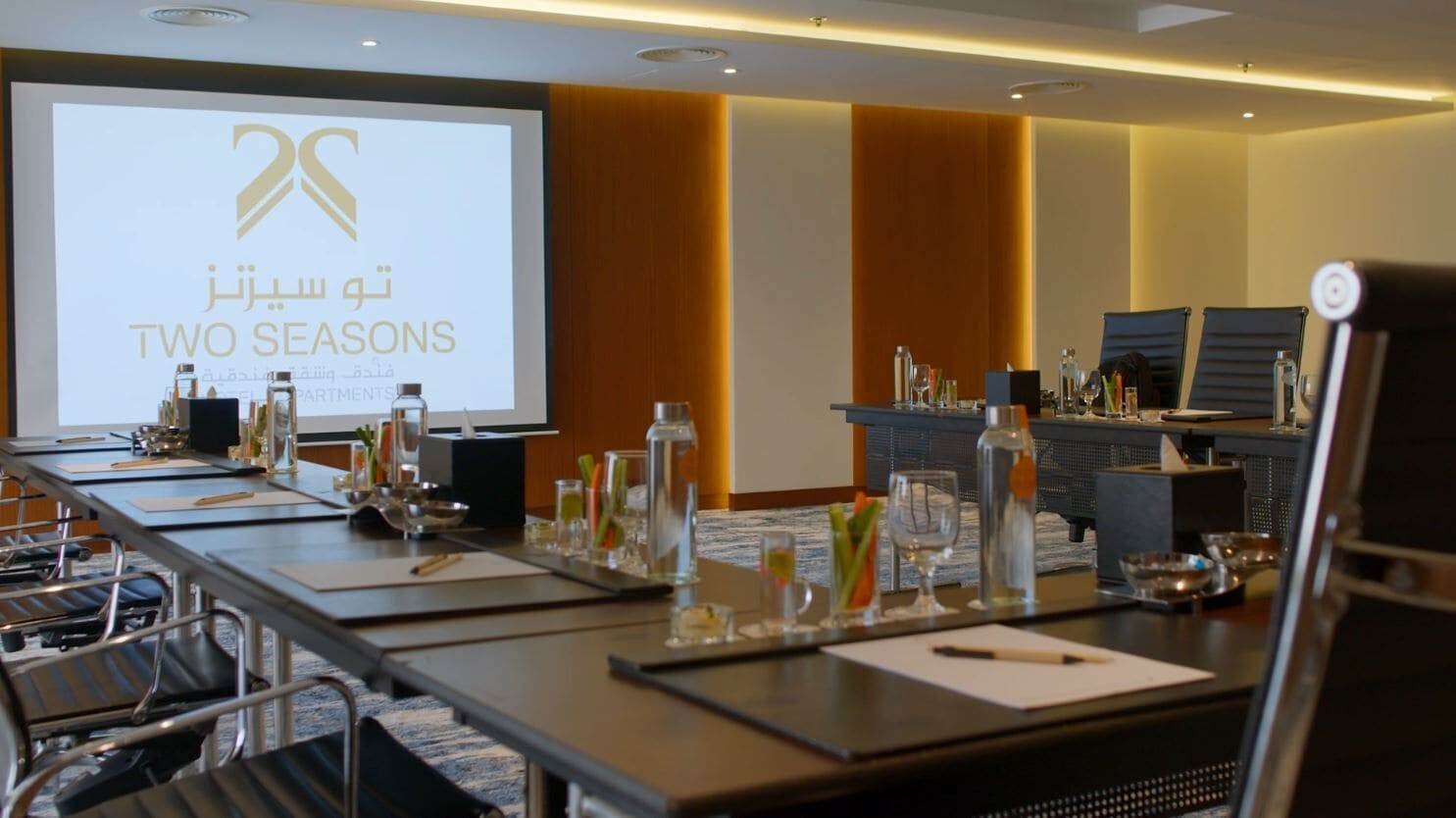 Photo - Two Seasons Hotel & Apartments