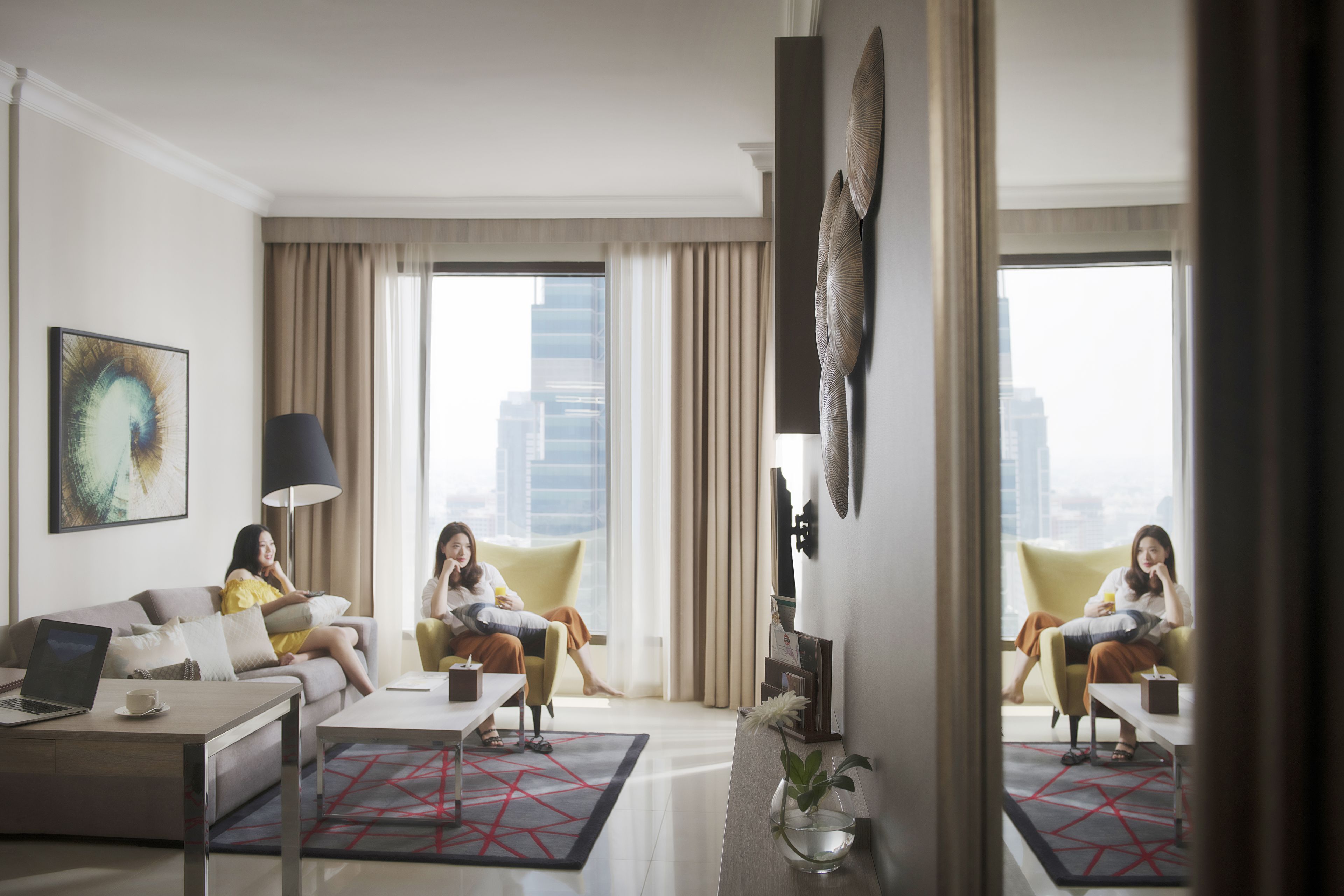 Photo - Two Seasons Hotel & Apartments