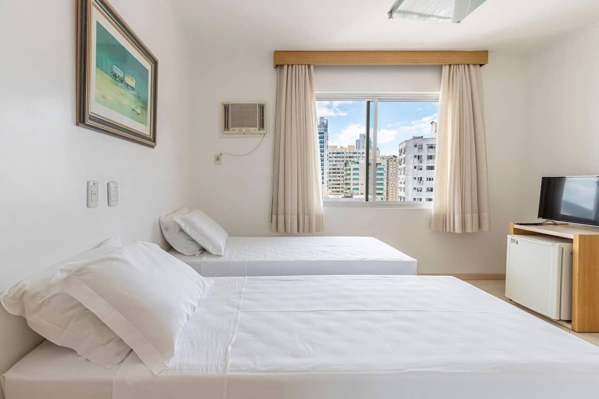 1 bedroom, minibar, in-room safe, blackout drapes