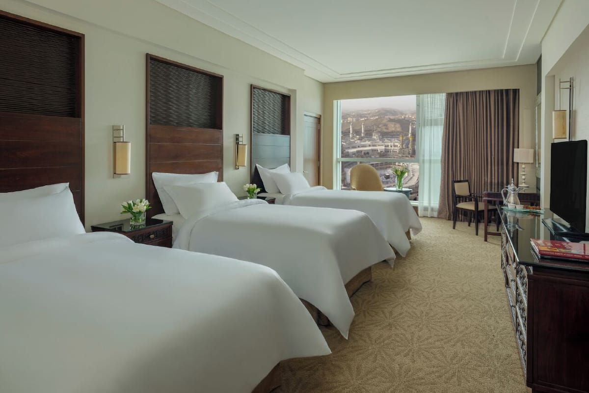 Residential Suite Quad Haram Multiple Beds | Hypo-allergenic bedding, Select Comfort beds, minibar, in-room safe