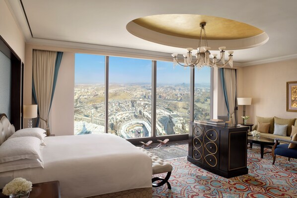 Grand Suite, 1 King Bed with Sofa bed (Kaaba) | Hypo-allergenic bedding, Select Comfort beds, minibar, in-room safe - Makkah Clock Royal Tower, A Fairmont Hotel (Makkah)