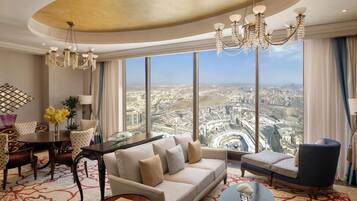 Suite Majestueuse, 1 trÚs grand lit et 1 canapé-lit (Kaaba)