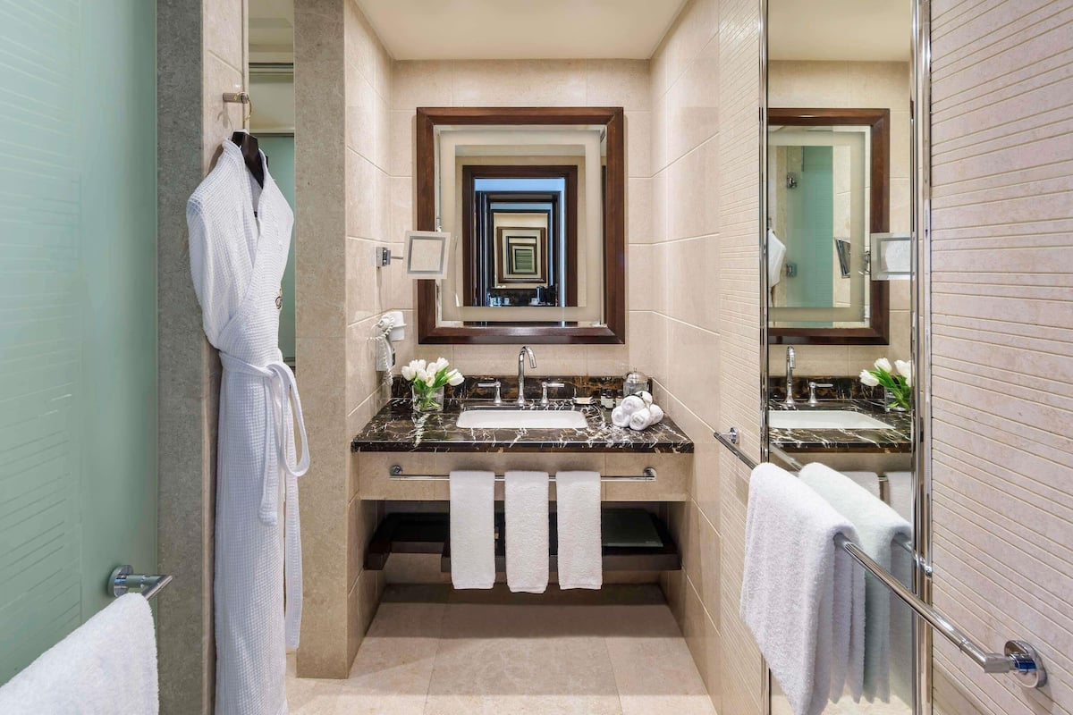 Allergitestade sÀngklÀder, Select Comfort-madrasser och minibar