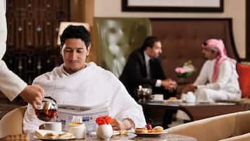 Daily buffet breakfast (SAR 140 per person)