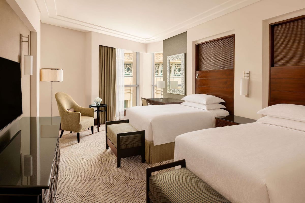 Hypo-allergenic bedding available, Select Comfort beds, minibar