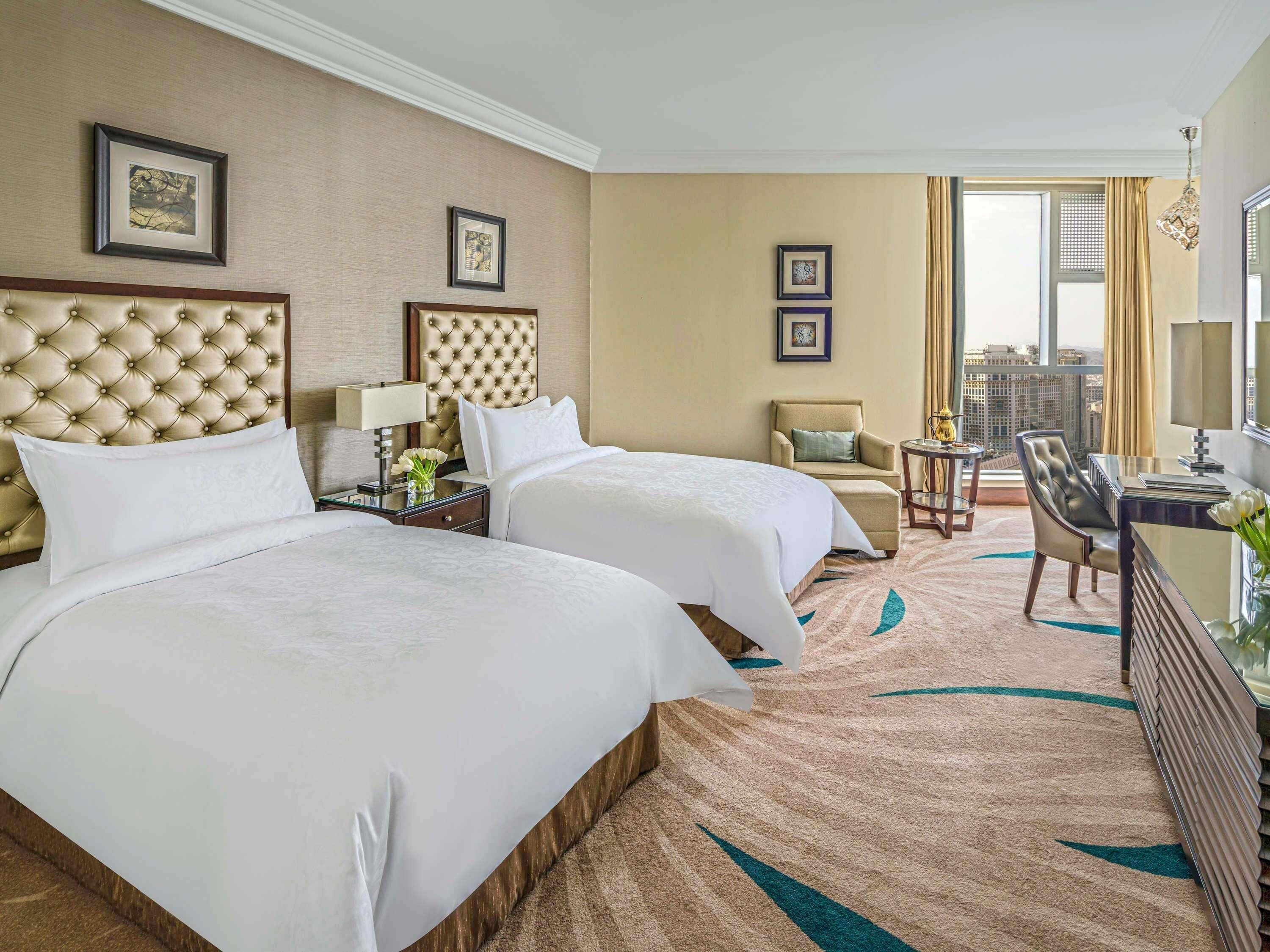 Hypo-allergenic bedding, Select Comfort beds, minibar, in-room safe