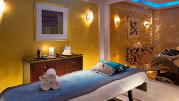 Hypo-allergenic bedding, Select Comfort beds, minibar, in-room safe