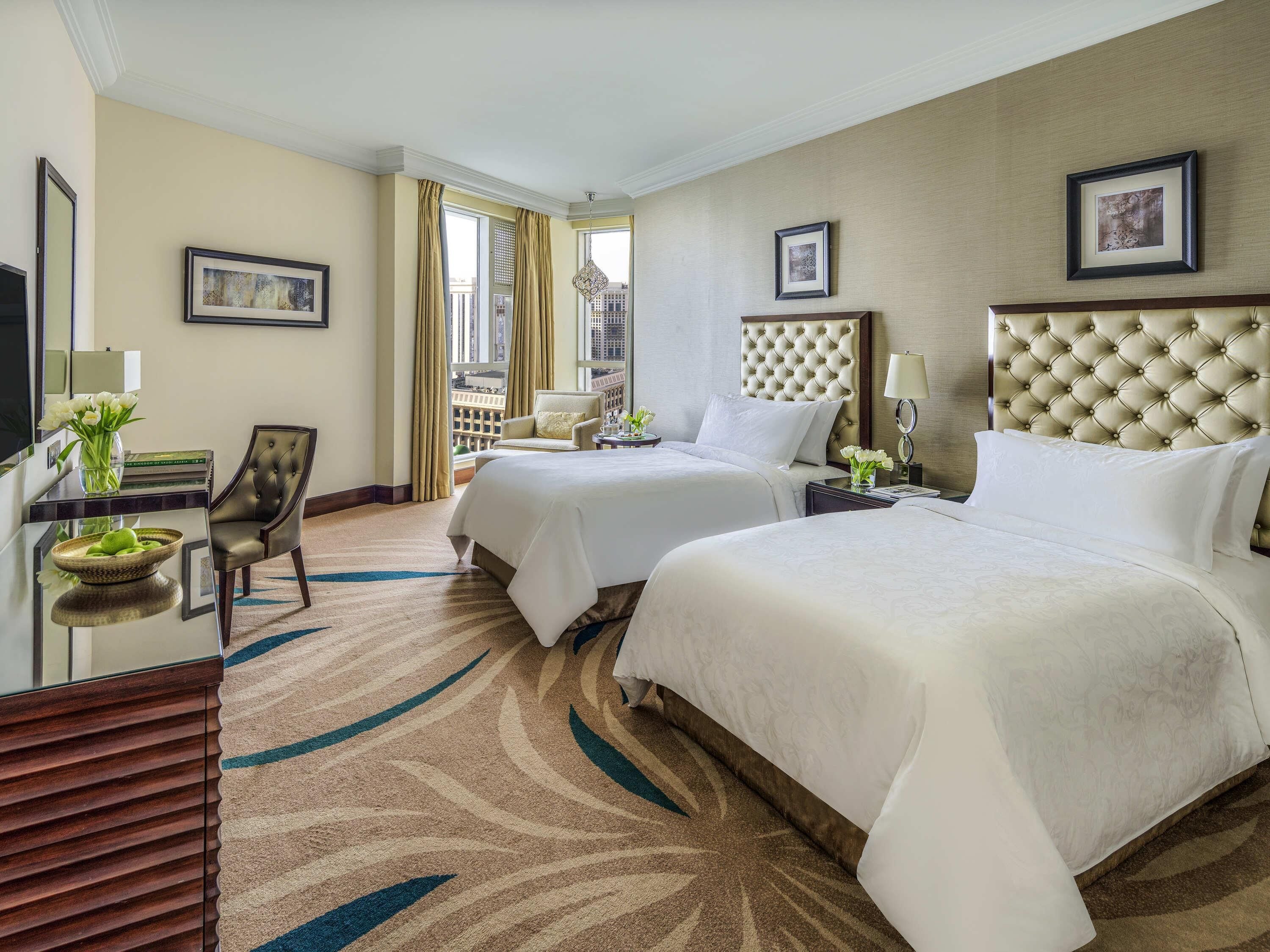 低刺激性寝具、セレクト コンフォート製ベッド、ミニバー、セーフティボックス (室内)