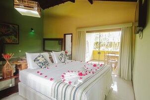 Minibar, in-room safe, free WiFi, bed sheets