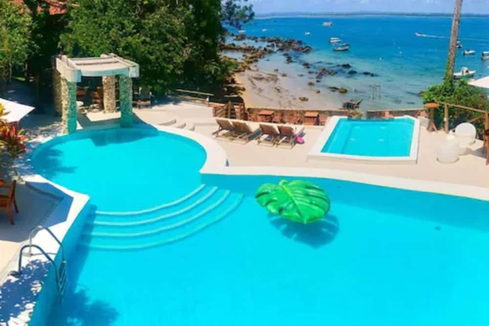Hotel Portaló