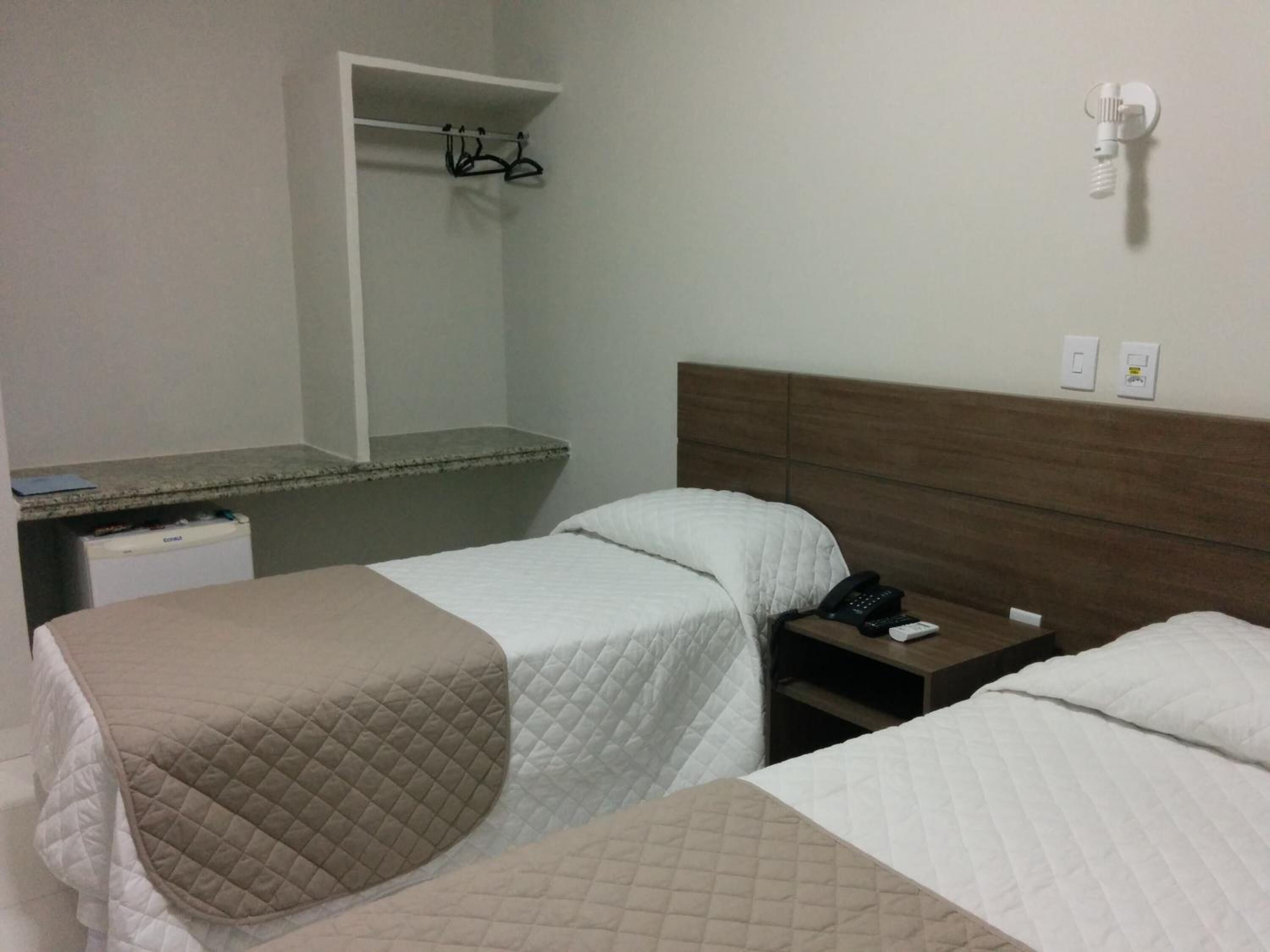 Minibar, bureau, rideaux occultants, Wi-Fi gratuit